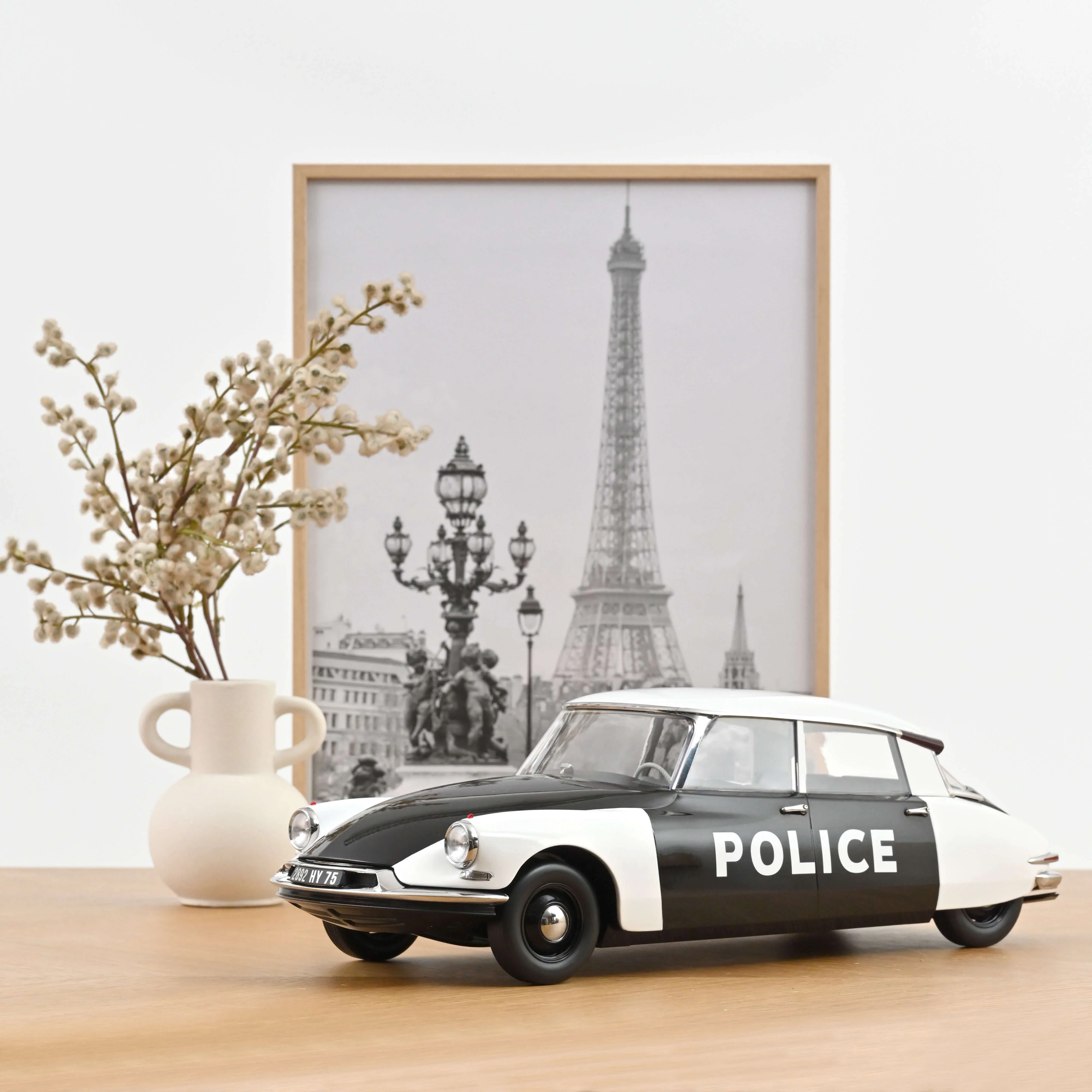 Miniature 1