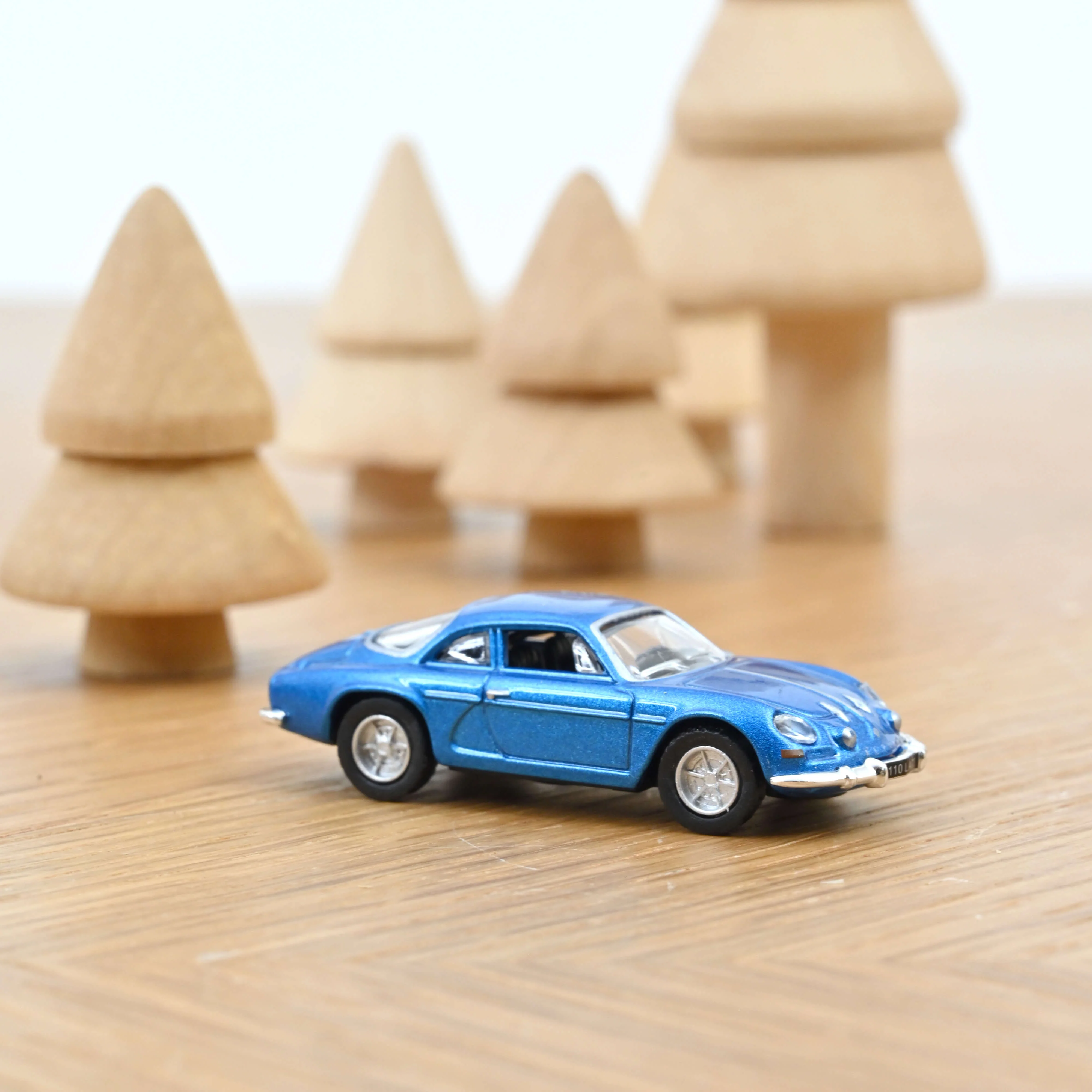 Miniature 1