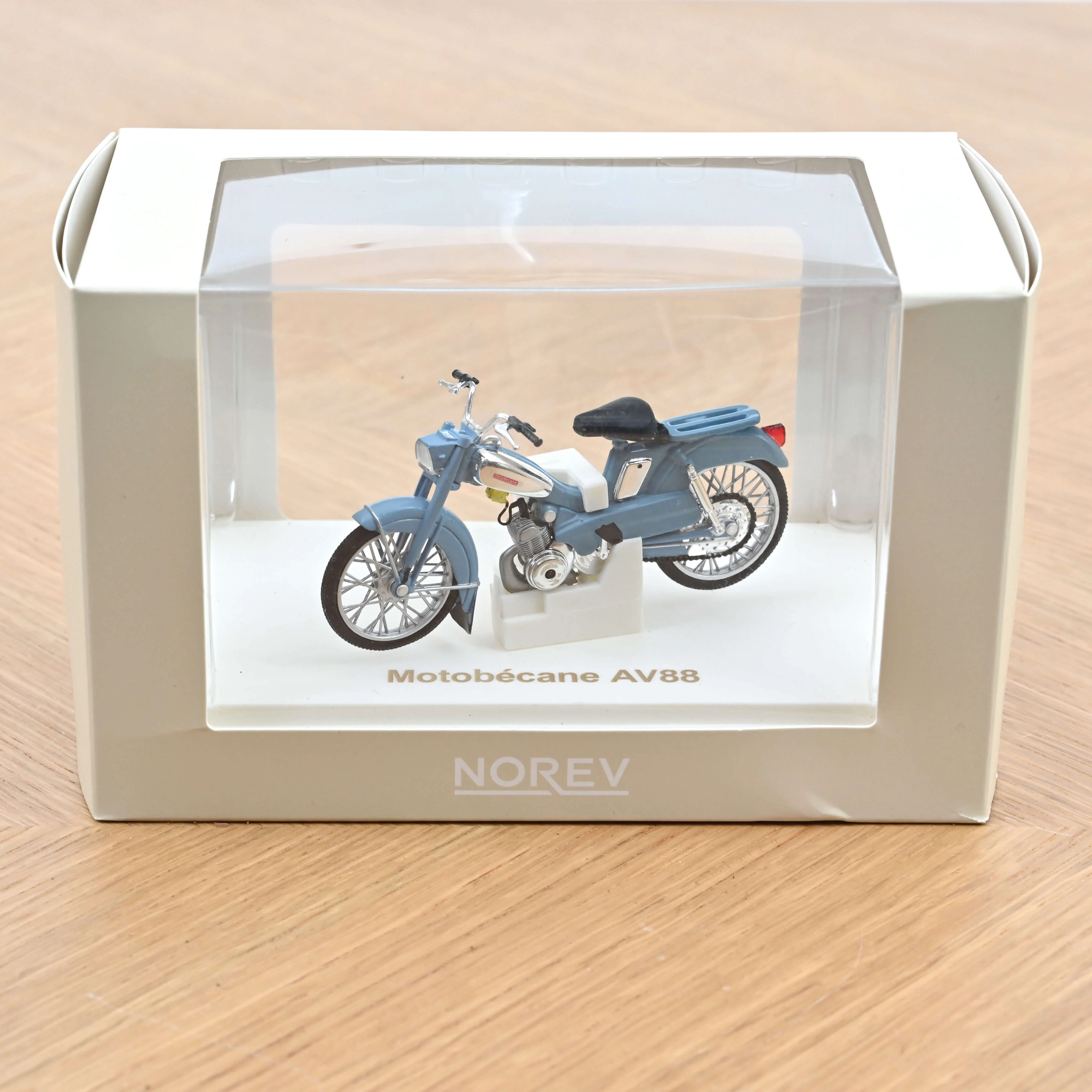 Miniature 2